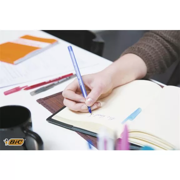 Golyóstoll, 0,32 mm, kupakos, BIC "Round Stic Classic", kék
