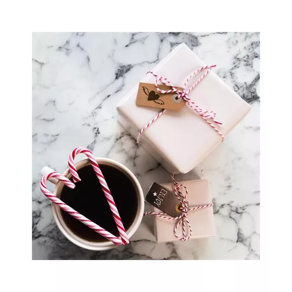 Bélyegző, kirakós, 10 motívummal, "Nio Szerelem", fehér ház, fekete párnával