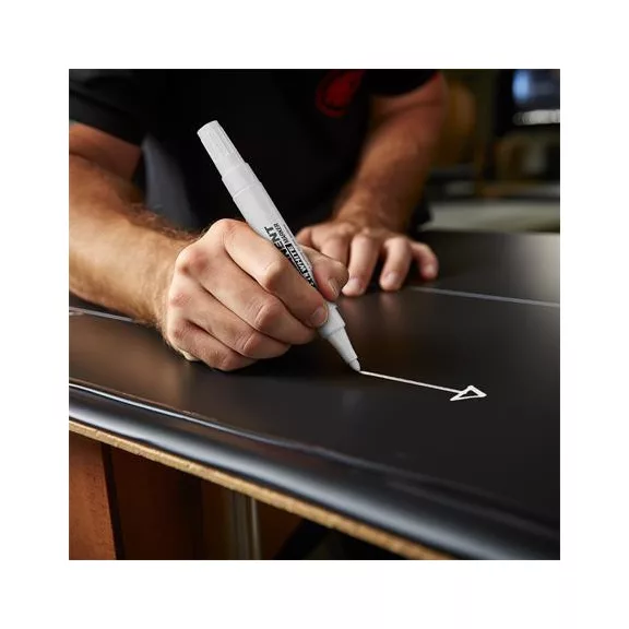 Alkoholos marker, 1-3 mm, kúpos, ICO "Permanent 11 XXL", fehér