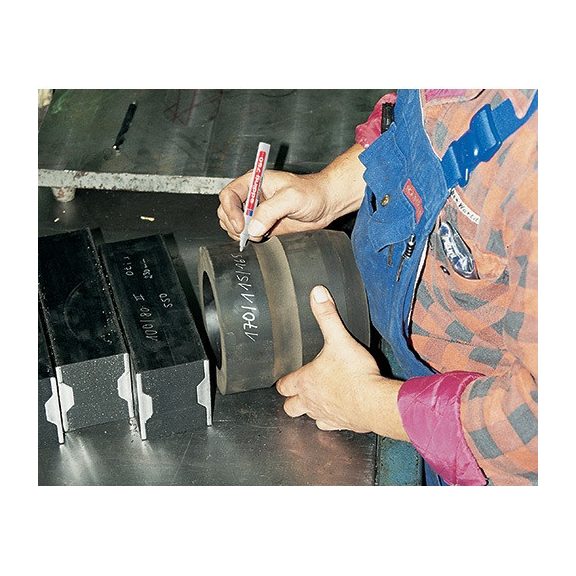 Lakkmarker Edding 750 2-4 mm fehér