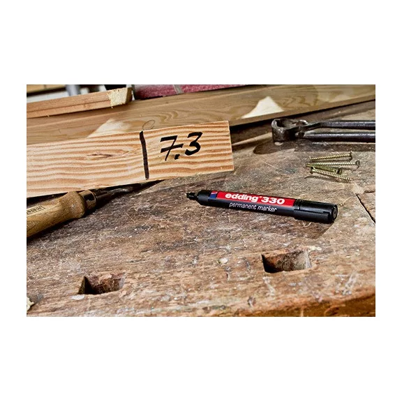 Marker Edding 330 permanent fekete
