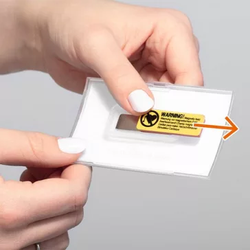   Névjegykitűző DURABLE Click Fold 40x75 mm mágneses elfordulásmentes átlátszó