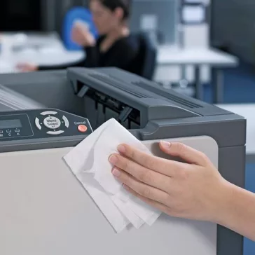 Tisztítókendő DURABLE műanyaghoz 50 darabos