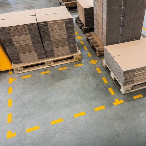 Padlójelölő Talakzat DURABLE öntapadós 100x150 mm sárga 10 darabosnag